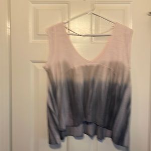 We The Free purple/pink Ombré top. Size small.